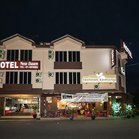 New Dawn Hotel Pontian Sdn Bhd Pontian Kecil Luaran gambar