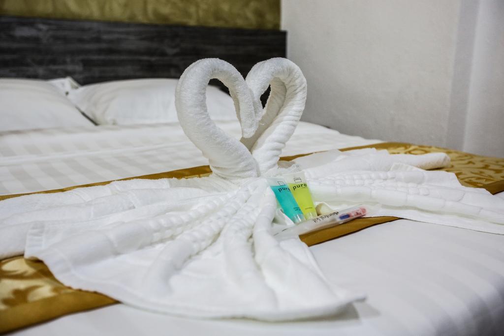 New Dawn Hotel Pontian Sdn Bhd Pontian Kecil Luaran gambar